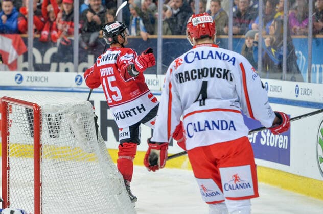 31.12.2019, Davos, Vaillant Arena, Spengler Cup Finale: Team Canada - HC Ocelari Trinec, Dustin Jeffrey (Team Canada) celebrate his 1:0 goal Davos Vaillant Arena Graubünden Schweiz Copyright: xJustPictures.ch AndreaxBrancax