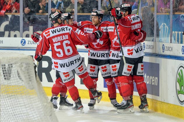 31.12.2019, Davos, Vaillant Arena, Spengler Cup Finale: Team Canada - HC Ocelari Trinec, Canada celebrate the 1:0 goal scored by Dustin Jeffrey (Team Canada) Davos Vaillant Arena Graubünden Schweiz Copyright: xJustPictures.ch AndreaxBrancax