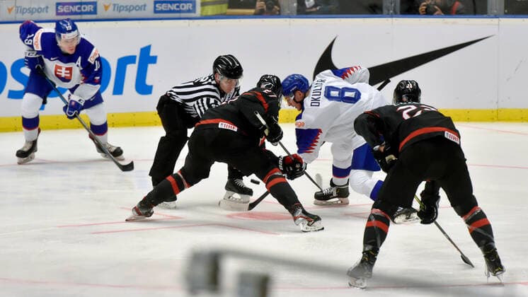 L-R Barrett Hayton (CAN) and Oliver Okuliar (SVK) face-off during the 2020 IIHF World Junior Ice hockey, Eishockey Championships quarterfinal match between Canada and Slovakia in Ostrava, Czech Republic, on January 2, 2020. (CTKxPhoto JaroslavxOzana) CTKPhotoP202001020403001  _JAO4105