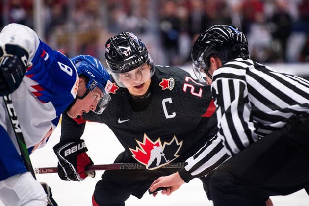 200102 Barrett Hayton of Canada during the 2020 IIHF World Junior Championship quarterfinal between Canada and Slovakia on January 2, 2020 in Ostrava. Photo: Simon Hastegard BILDBYRAN kod SH 180169 ishockey Ice hockey, Eishockey u20 jvm jvm 2020 jvm 19-20 iihf world junior championship world juniors bbeng kvartsfinal quarter final kanada slovakien Copyright: SIMONxHASTEGARD BB200102BB067