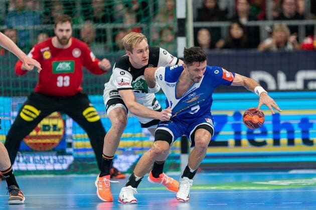 Handball Mannheim 04.01.2020 Länderspiel DHB EM Vorbereitung Deutschland (GER) - Island (ISL) PETERSSON Alexander (Island, No.15)
