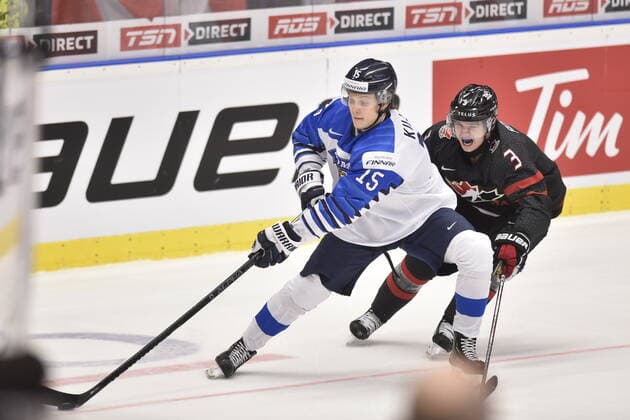 L-R LENNI KILLINEN of Finland and CALEN ADDISON of Canada in action during the 2020 IIHF World Junior Ice hockey, Eishockey Championships semifinal match between Canada and Finland in Ostrava, Czech Republic, on January 4, 2020. (CTKxPhoto JaroslavxOzana) CTKPhotoP202001040448301  _JAO6763