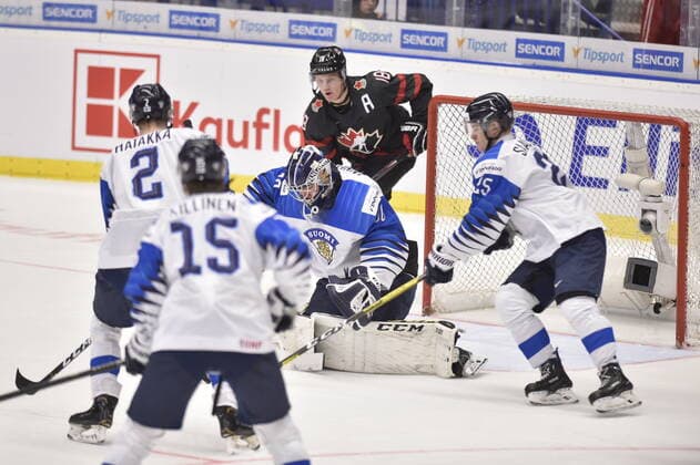 L-R Santeri Hatakka, Lenni Killinen, Justus Annunen all of Finland, Ty Dellandrea of Canada, Antti Saarela of Finland in action during the 2020 IIHF World Junior Ice hockey, Eishockey Championships semifinal match between Canada and Finland in Ostrava, Czech Republic, on January 4, 2020. (CTKxPhoto JaroslavxOzana) CTKPhotoP202001040451301  _JAO6800