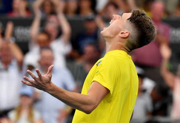 ATP, Tennis Herren CUP BRISBANE DAY 3, Alex de Minaur of Australia celebrates winning his match against Denis Shapovalov of Canada during day 3 of the ATP Cup tennis tournament at Pat Rafter Arena in Brisbane, Sunday, January 5, 2020. ( NO ARCHIVING, EDITORIAL USE ONLY, NO USE IN BOOKS WITHOUT CONSENT BRISBANE QLD AUSTRALIA  Copyright: xDARRENxENGLANDx 20200105001440381704