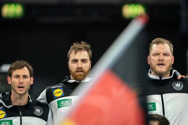 Handball Mannheim 04.01.2020 Länderspiel DHB EM Vorbereitung Deutschland (GER) - Island (ISL) Uwe Gensheimer (Deutschland, No.03) Andreas Wolff (Deutschland, TW, No.33) Johannes Bitter (Deutschland, TW, No.01)