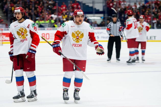 200105 Alexander Khovanov of Russia reacts during the 2020 IIHF World Junior Championship gold medal game between Canada and Russia on January 5, 2020 in Ostrava. Photo: Simon Hastegard BILDBYRAN kod SH 180176 ishockey Ice hockey, Eishockey u20 jvm jvm 2020 jvm 19-20 iihf world junior championship world juniors bbeng final kanada ryssland Copyright: SIMONxHASTEGARD BB200105ZO021