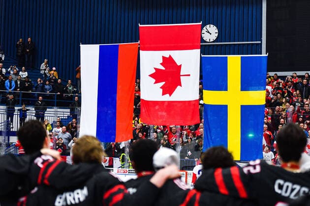 200105 Flags of Russia, Canada and Sweden after the 2020 IIHF World Junior Championship gold medal game between Canada and Russia on January 5, 2020 in Ostrava. Photo: Simon Hastegard BILDBYRAN kod SH 180176 ishockey Ice hockey, Eishockey u20 jvm jvm 2020 jvm 19-20 iihf world junior championship world juniors bbeng final kanada ryssland Copyright: SIMONxHASTEGARD BB200105ZC026