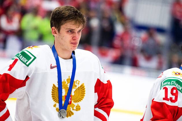 200105 Yegor Zamula of Russia looks dejected after the 2020 IIHF World Junior Championship gold medal game between Canada and Russia on January 5, 2020 in Ostrava. Photo: Simon Hastegard BILDBYRAN kod SH 180176 ishockey Ice hockey, Eishockey u20 jvm jvm 2020 jvm 19-20 iihf world junior championship world juniors bbeng final kanada ryssland depp Copyright: SIMONxHASTEGARD BB200105ZR013