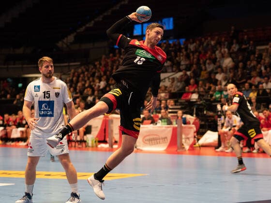 Hendrik Pekeler (Deutschland 13), Deutschland vs. Österreich, Testspiel, Handball, Herren, 06.01.2020 Deutschland vs. Österreich, Testspiel, Handball, Herren, 06.01.2020 Wien Copyright: xEibner-Pressefotox EP_mst