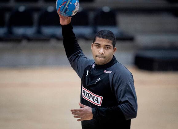 Mads Mensah ved haandboldlandsholdets traening i Frederiksberg Hallen onsdag den 8. januar 2020.. , Copenhagen Denmark