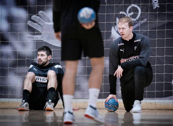 Magnus Bramming og Anders Zachariassen ved haandboldlandsholdets traening i Frederiksberg Hallen onsdag den 8. januar 2020.. , Copenhagen Denmark