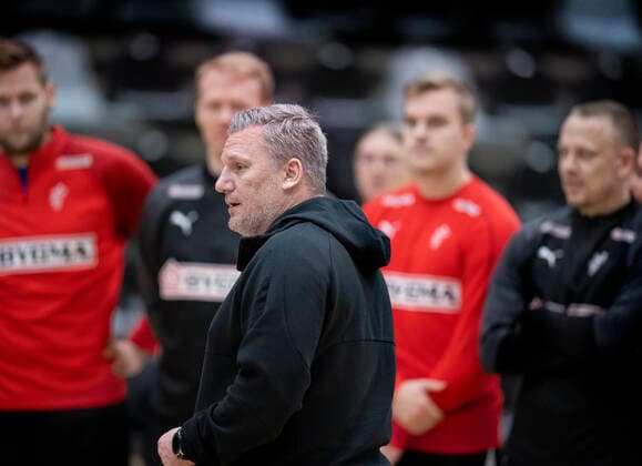 Landstraener Nikolaj Jacobsen ved haandboldlandsholdets traening i Frederiksberg Hallen onsdag den 8. januar 2020.. , Copenhagen Denmark