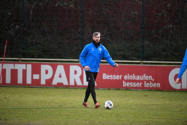 Stefan Thesker (KSV, 5), Fußball, Männer, Holstein Kiel, Trainingstag, 2. Liga, Saison 2019 2020, 08.01.20 Kiel Projensdorf Schleswig-Holstein Germany