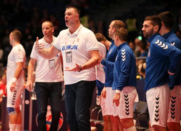 HANDBALL - EHF EURO 2020, BLR vs SRB GRAZ,AUSTRIA,09.JAN.20 - HANDBALL - EHF European Men s Handball Championship 2020, group stage, Belarus vs Serbia. Image shows head coach Perunicic Nenad (GER). GEPAxpictures xWolfgangxGrebien