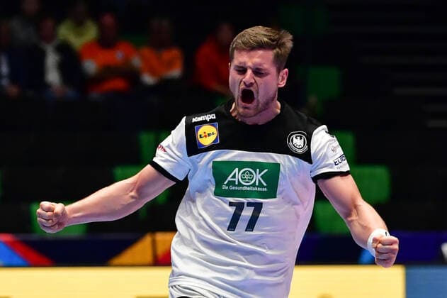 Handball-EM Deutschland - Niederlande am 09.01.2020 in der Nye Nidarohallen in Trondheim David SCHMIDT ( Deutschland )