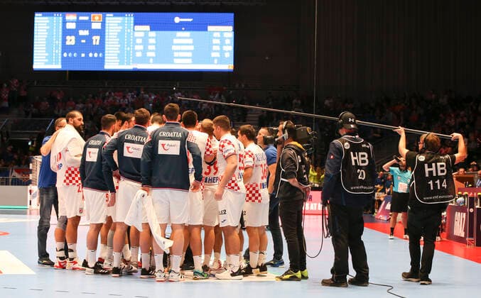 HANDBALL - EHF EURO 2020, CRO vs MNE GRAZ,AUSTRIA,09.JAN.20 - HANDBALL - EHF European Men s Handball Championship 2020, group stage, Croatia vs Montenegro. Image shows the team of Croatia. GEPAxpictures xWolfgangxGrebien