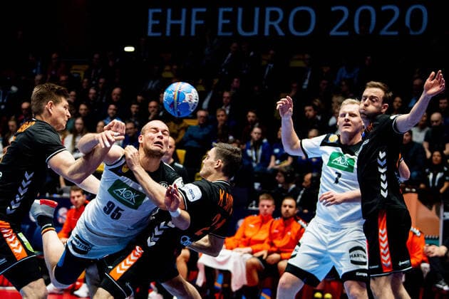200109 Paul Drux of Germany during the EHF European Handball Championship match between Germany and the Netherlands on January 9, 2020 in Trondheim. Photo: Vegard Wivestad Grott BILDBYRAN kod VG 170456 bbeng handball handball handboll handball-em 2020 european men?s handball championship 2020 em 2020 handbolls-em 2020 ehf euro 2020 tyskland germany deutschland holland nederland nederländerna Copyright: VEGARDxWIVESTADxGRoTT BB200109VG098