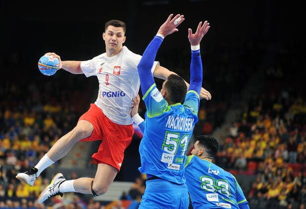 2020.01.10 Goeteborg Pilka reczna EHF Euro 2020 Mistrzostwa Europy w pilce recznej mezczyzn Szwecja Norwegia Austria Slowenia - Polska N z Szymon Sicko Foto Norbert Barczyk PressFocus 2020.01.10 Goeteborg Handball EHF Mens Euro 2020 Sweden Austria Norway match Slovenia and Poland Szymon Sicko Credit: Norbert Barczyk PressFocus NEWSPIX.PL --- Newspix.pl  20200110NB0047