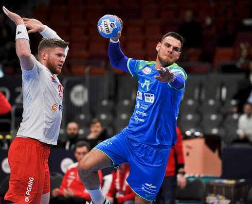 2020.01.10 Goeteborg Pilka reczna EHF EURO 2020 Mistrzostwa Europy w pilce recznej mezczyzn Szwecja Austria Norwegia Slowenia - Polska N z Maciej Gebala, Borut Mackovsek Foto Marcin Bulanda PressFocus 2020.01.10 Goeteborg Handball EHF Men s EURO 2020 Sweden Austria Norway Slowenia - Polska Maciej Gebala, Borut Mackovsek Credit: Marcin Bulanda PressFocus NEWSPIX.PL --- Newspix.pl  20200110PF_MB103