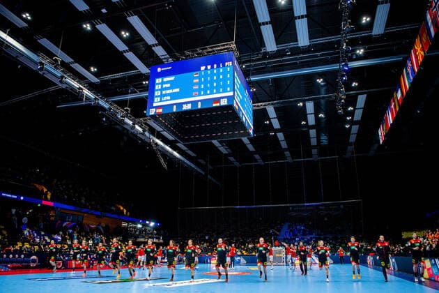 200111 The players of Germany warm up ahead of the EHF European Handball Championship match between Spain and Germany on January 11, 2020 at Trondheim Spektrum in Trondheim. Photo: Vegard Wivestad Grott BILDBYRAN kod VG 170462 bbeng handball handball handboll handball-em 2020 european men?s handball championship 2020 em 2020 handbolls-em 2020 ehf euro 2020 spania spanien tyskland germany deutschland arena Copyright: VEGARDxWIVESTADxGRoTT BB200111VG060