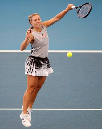 ADELAIDE INTERNATIONAL DAY 1, Angelique Kerber of Germany a shot against Simona Halep of Romania and Juan Sebastian Cabal of Colombia during the Adelaide International Rally for Resilience exhibition game on day 1 of the Adelaide International tennis tournament atMemorial Drive Tennis Centre inAdelaide, Sunday, January 12, 2020. ( NO ARCHIVING, EDITORIAL USE ONLY, NO USE IN BOOKS WITHOUT CONSENT ADELAIDE SA AUSTRALIA  Copyright: xKELLYxBARNESx 20200112001441698270