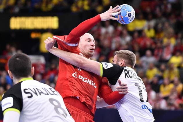 Gothenburg 202001112 Poland s Antoni Langowski stoped by Samuel Rothilsberger during the Men s EHF EURO 2020 Handball group F match preliminary round between Switzerland and Poland in Scandinavium Arena Sunday Jan. 12, 2020. Photo Bjorn Larsson Rosvall TT kod 9200 Gothenburg Sweden x9200x