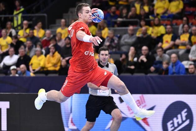 Gothenburg 202001112 Maciej Majdzinski of Poland attack during the Men s EHF EURO 2020 Handball group F match preliminary round between Switzerland and Poland in Scandinavium Arena Sunday Jan. 12, 2020. Photo Bjorn Larsson Rosvall TT kod 9200 Gothenburg Sweden x9200x