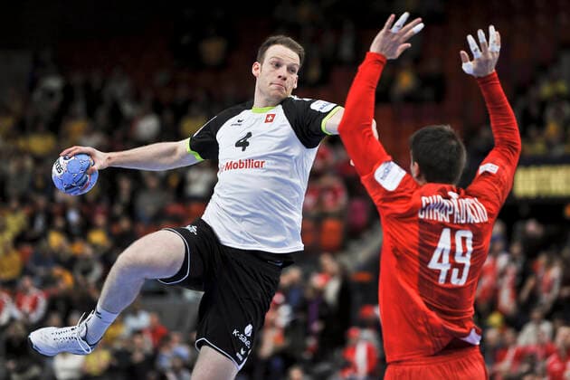 2020.01.12 Goeteborg Pilka reczna EHF EURO 2020 Mistrzostwa Europy w pilce recznej mezczyzn Szwecja Austria Norwegia Szwajcaria - Polska N z Lenny Rubin, Piotr Chrapkowski Foto Marcin Bulanda PressFocus 2020.01.12 Goeteborg Handball EHF Men s EURO 2020 Sweden Austria Norway Switzerland and Poland Szwajcaria - Polska Lenny Rubin, Piotr Chrapkowski Credit: Marcin Bulanda PressFocus NEWSPIX.PL --- Newspix.pl  20200112PF_MB042