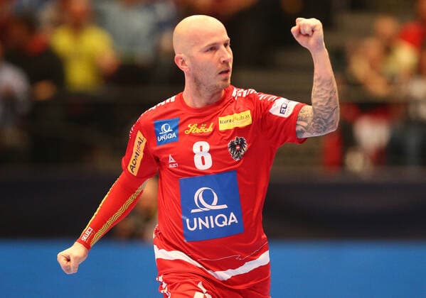 HANDBALL - EHF EURO 2020, AUT vs UKR VIENNA,AUSTRIA,12.JAN.20 - HANDBALL - EHF European Men s Handball Championship 2020, group stage, Austria vs Ukraine. Image shows the rejoicing of Robert Weber (AUT). GEPAxpictures xChristianxOrt