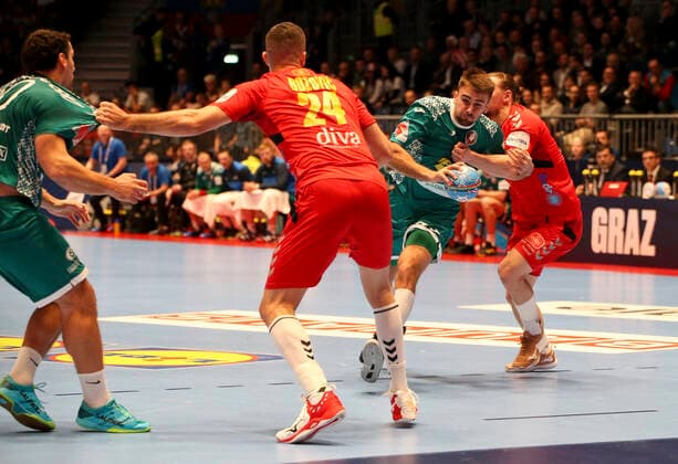 HANDBALL - EHF EURO 2020, MNE vs BLR GRAZ,AUSTRIA,13.JAN.20 - HANDBALL - EHF European Men s Handball Championship 2020, group stage, Montenegro vs Belarus. Image shows Barys Pukhouski (BLR), MilosBozovic (MNE), Vadim Gayduchenko (BLR) and Mirko Radovic (MNE). GEPAxpictures xWolfgangxGrebien