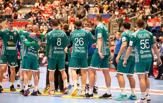 HANDBALL - EHF EURO 2020, MNE vs BLR GRAZ,AUSTRIA,13.JAN.20 - HANDBALL - EHF European Men s Handball Championship 2020, group stage, Montenegro vs Belarus. Image shows the rejoicing of Belarus. GEPAxpictures xWolfgangxGrebien