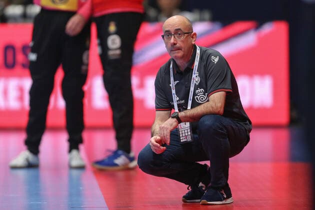 Men s EHF Euro 2020 - Spain v Czech Republic 16.01.2020., Wiener Stadthalle, Vienna, Ausrtia - Men s EHF Euro 2020, Main Round, group 1, 1st round, Spain - Czech Republic. Spain coach Jordi Ribera Romans. LukaxStanzl PIXSELL