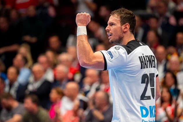Handball, Maenner: EM 2020, Hauptrunde, Gruppe 1, Weißrussland - Deutschland Kai Häfner Haefner (Deutschland MT Melsungen) Jubel Freude Emotion Torjubel Torschuetze Torschütze Wien Stadthalle Wien Oesterreich