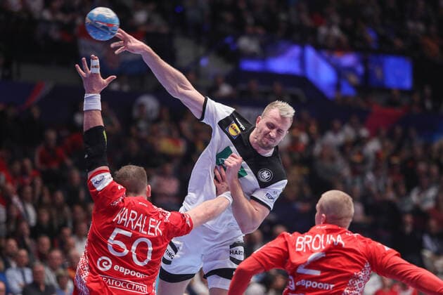 Men s EHF Euro 2020 - Belarus v Germany 16.01.2020., Wiener Stadthalle, Vienna, Ausrtia - Men s EHF Euro 2020, Main Round, group 1, 1st round, Belarus - Germany. Artsem Karalek, Julius Kuhn LukaxStanzl PIXSELL