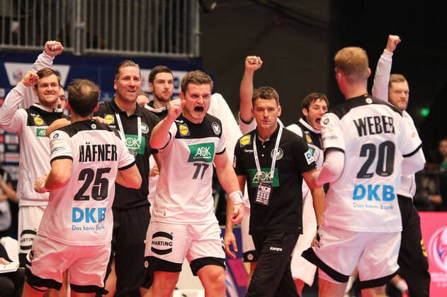 Deutschland - Weissrussland, EHF Euro 2020 Jubel auf der deutschen Bank., Wien Wien Oesterreich Eissporthalle