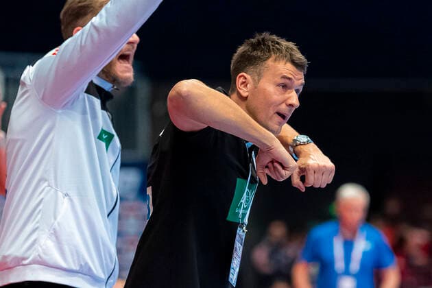 Handball, Maenner: EM 2020, Hauptrunde, Gruppe 1, Weißrussland - Deutschland Trainer Christian Prokop (Deutschland) Gestik Geste gestikuliert Wien Stadthalle Wien Oesterreich