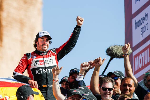 310 Alonso Fernando (esp), Coma Marc (esp), Toyota Hilux, Toyota Gazoo Ragin, Auto, Car, ambiance on the podium at the arrival of the Dakar 2020, in Qiddiya, Saudi Arabia, on January 17, 2020 MOTORSPORT : Rallye de Dakar 2020 - Etape 12 - Haradh to Qiddiya - 17 01 2020 DPPI Panoramic 