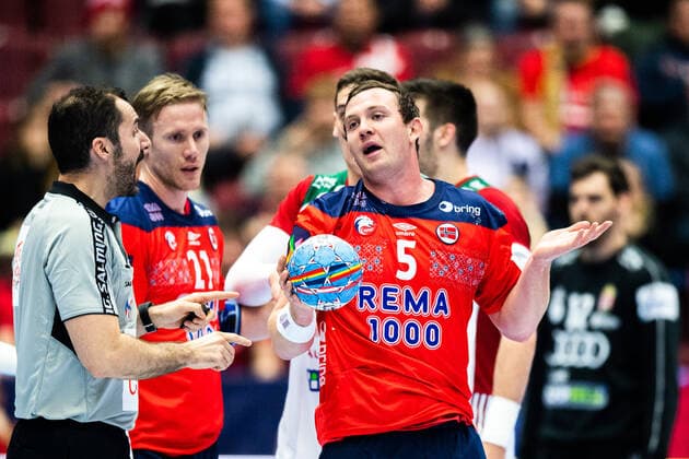 Handball, EM, Norwegen - Ungarn 200117 Sander Sagosen of Norway reacts during the EHF European Handball Championship match between Norway and Hungary on January 17, 2020 in Malmö. Photo: Ludvig Thunman BILDBYRAN kod LT 35707 bbeng ehf euro 2020 em 2020 european men?s handball championship 2020 handball handboll handbolls-em 2020 handball handball-em 2020 norway norge hungary ungern depp Copyright: LUDVIGxTHUNMAN BB200117BB664