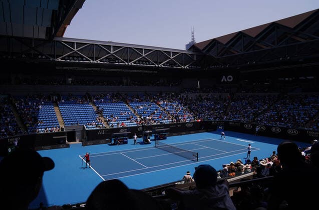 TENNIS AUSTRALIAN OPEN PRACTICE SESSIONS, A general view is seen Roger Federer of Switzerland receipts serve from David Goffin of Belgium during an Australian Open practise session at Melbourne Park in Melbourne, Saturday, January 18, 2020. ( NO ARCHIVING, EDITORIAL USE ONLY, NO USE IN BOOKS WITHOUT CONSENT MELBOURNE VIC AUSTRALIA  Copyright: xMICHAELxDODGEx 20200118001442883686