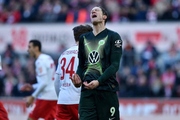 Bilder des Jahres 2020, Sport 01 Januar Sport Themen der Woche KW03 Sport Bilder des Tages Fußball 1. Bundesliga 18. Spieltag 1. FC Köln - VfL Wolfsburg am 18.01.2020 im RheinEnergieStadion in Köln Wout Weghorst ( Wolfsburg ) DFL regulations prohibit any use of photographs as image sequences and or quasi-video. *** Football 1 Bundesliga 18 Matchday 1 FC Köln VfL Wolfsburg on 18 01 2020 at the RheinEnergieStadion in Cologne Wout Weghorst Wolfsburg DFL regulations prohibit any use of photographs as image sequences and or quasi video xHDx