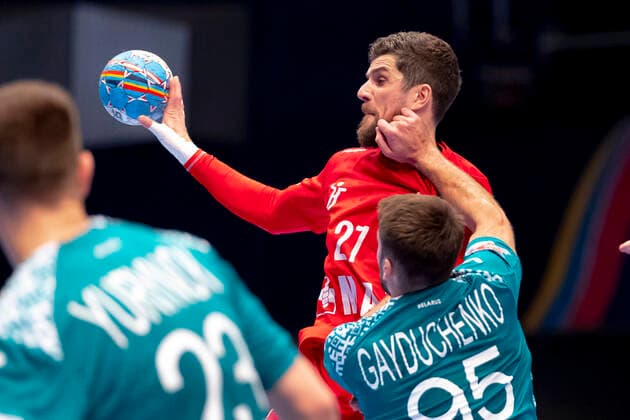 Ondrej Zdrahala (Nr. 27, Tschechien) gegen Vadim Gayduchenko (Nr. 95, Belarus). Belarus vs. Tschechien, Handball, Hauptrunde, EHF Euro 2020, 18.01.20 Wien Wien Oesterreich Copyright: xAgentur54Gradx xFelixxKoenigx