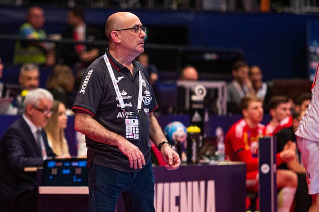 HANDBALL - EHF EURO 2020 VIENNA,AUSTRIA,18.JAN.20 - HANDBALL - EHF European Men s Handball Championship 2020, main round, ESP vs AUT. Image shows head coach Jordi Ribera Romans (ESP). GEPAxpictures xDavidxBitzan