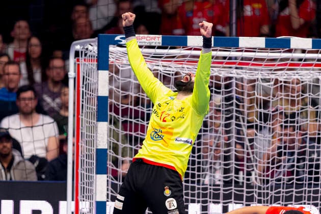 Sport Bilder des Tages Rodrigo Corrales Rodal (Nr. 12, Spanien) freut sich jubelt. Spanien vs. Oesterreich, Handball, Hauptrunde, EHF Euro 2020, 18.01.20 Wien Wien Oesterreich Copyright: xAgentur54Gradx xFelixxKoenigx