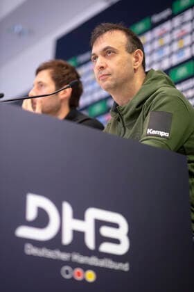 Bob Hanning auf der Pressekonferenz. Pressekonferenz des DHB, Handball, Hauptrunde, EHF Euro 2020, 19.01.20 Wien Wien Oesterreich Copyright: xAgentur54Gradx xFelixxKoenigx
