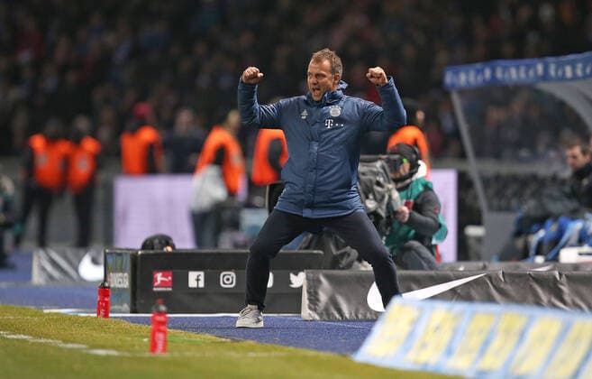 19.01.2020, Fussball 1. Bundesliga 2019 2020, 18. Spieltag, Hertha BSC Berlin - FC Bayern München, im Olympiastadion Berlin. Jubel Interimstrainer Hans-Dieter Flick (Bayern München) zum Tor zum 0:1