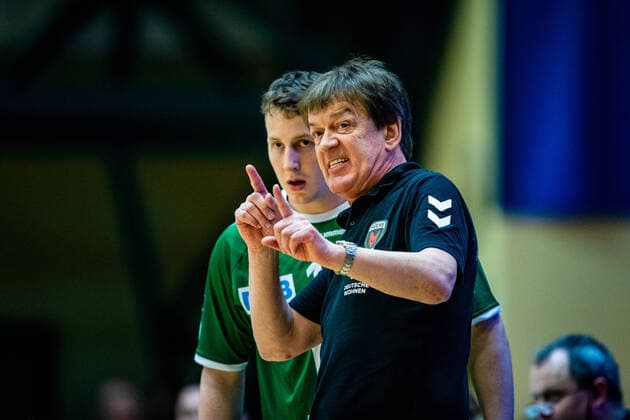 Trainer Velimir Petkovic (Fuechse Berlin) waehrend der Begegnung Füchse Berlin und HSV Handball beim Peugeot Cup 2020 in der Anhalt Arena am 19. January 2020 in Dessau-Rosslau, Sachsen Anhalt, Deutschland