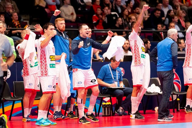 Die Belarussische Bank freut sich jubelt. Belarus vs. Spanien, Handball, Hauptrunde, EHF Euro 2020, 20.01.20 Wien Wien Oesterreich Copyright: xAgentur54Gradx xFelixxKoenigx