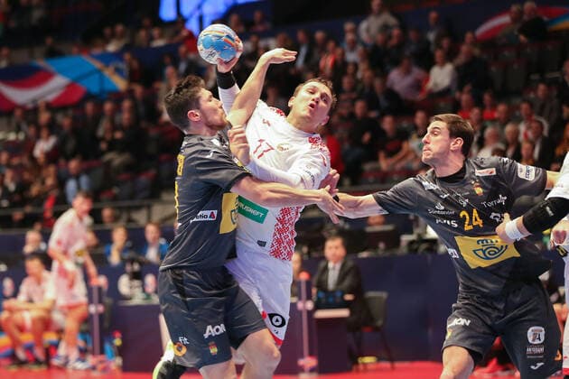 Weissrussland - Spanien, EHF Euro 2020 Dzmitry Nikulenkau (Weissrussland 17), DUJSHEBAEV DOBICHEBAEVA Alex (Spanien 10), MORROS de ARGILA Viran (Spanien 24),, Wien Wien Oesterreich Eissporthalle