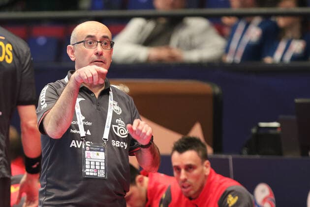 Weissrussland - Spanien, EHF Euro 2020 RIBERA ROMANS Jordi (Spanien Trainer),, Wien Wien Oesterreich Eissporthalle