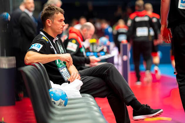Handball, Maenner: EM 2020, Hauptrunde, Gruppe 1, Oesterreich - Deutschland Trainer Christian Prokop (Deutschland) Wien Stadthalle Wien Oesterreich